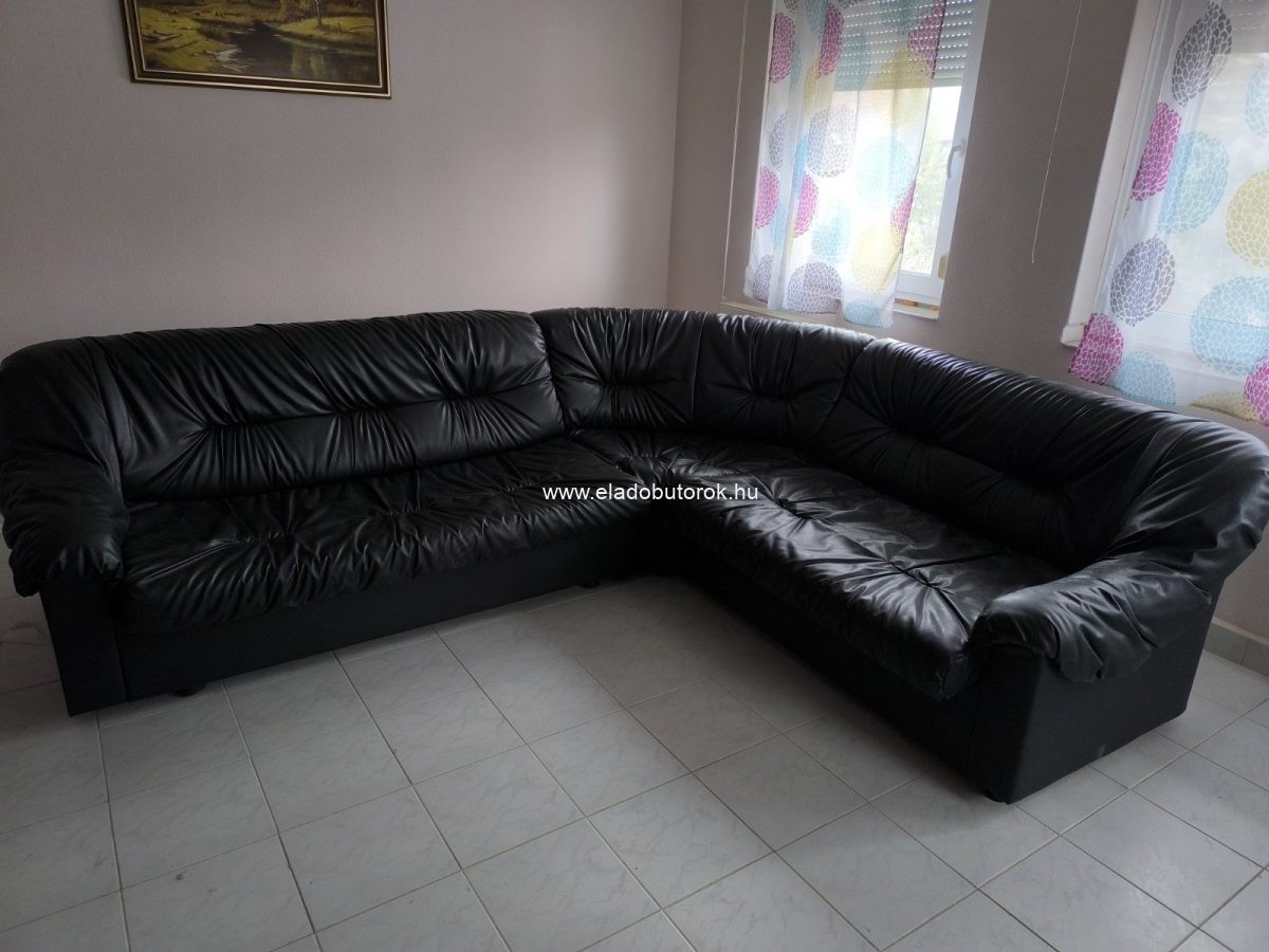 IMG-64b83e541a3bd77ffe4185f4ca9bdabf-V