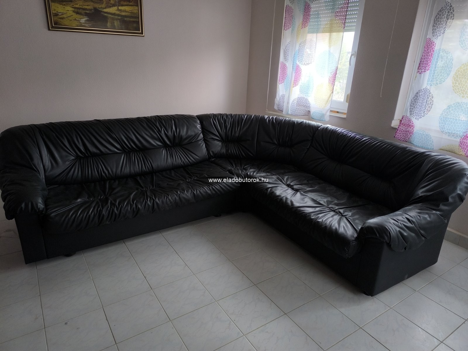 IMG-64b83e541a3bd77ffe4185f4ca9bdabf-V
